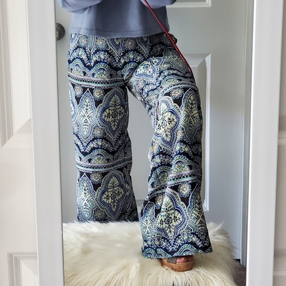 Palazzo Light Weight Bohemia Pants - Picture 4 of 9
